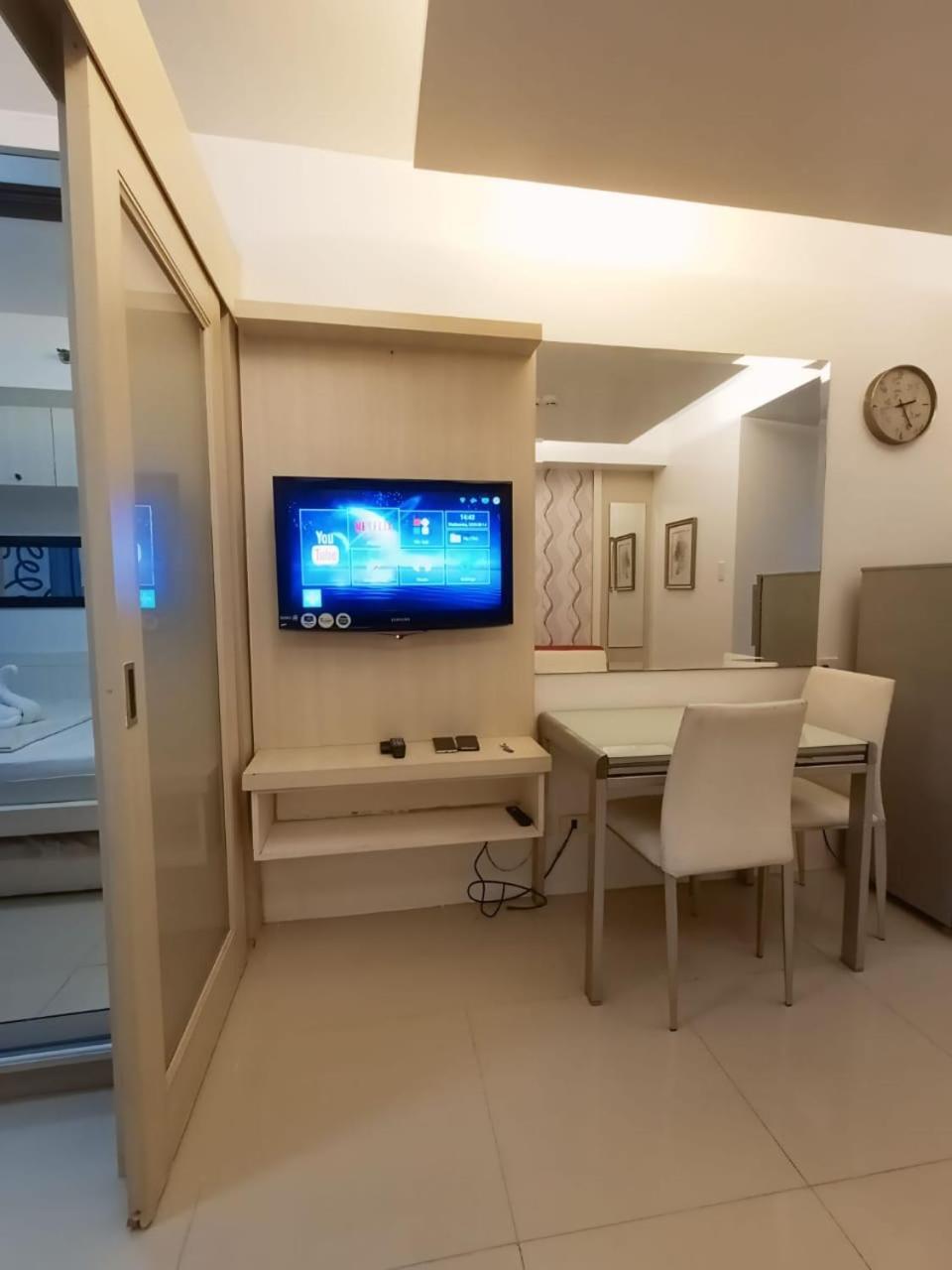 Sea Residences Moa Pasay City - Myra Condotel Exterior foto